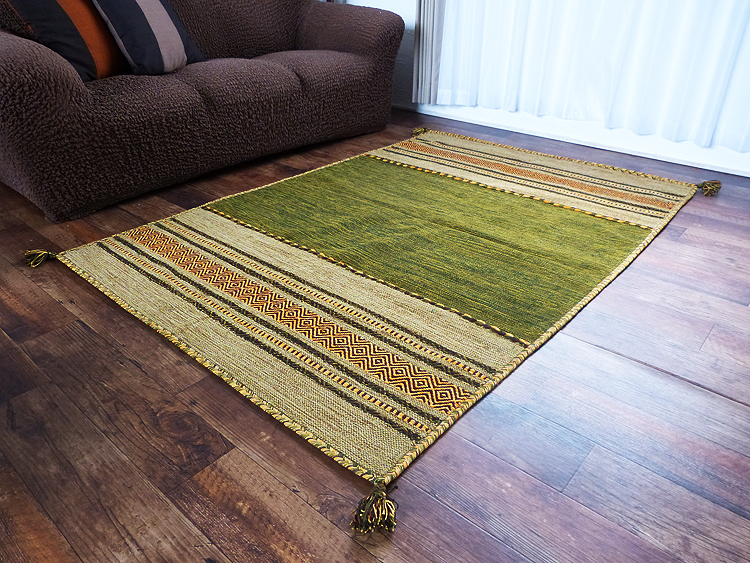 アジアン調 手織り インドキリム サイズ70ｘ1cm 折り畳み対応 ホッとカーペット対応 サヤンサヤンがお届けするラグマット 絨毯 全国送料無料の通販専門店ラグカーペットストアー